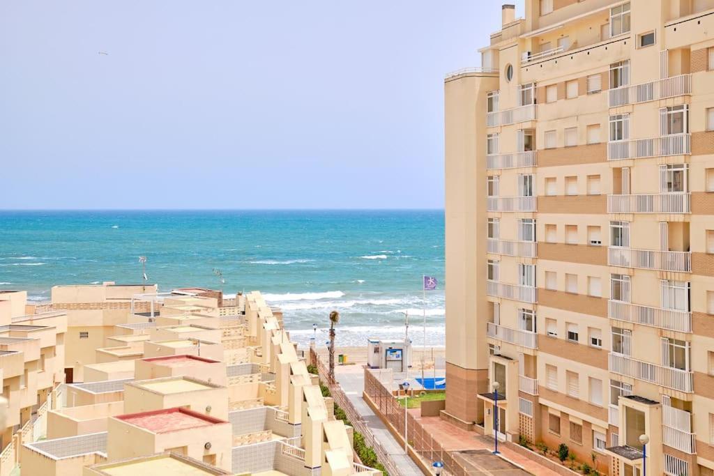Refugio Costero Con Vista Al Mar Lägenhet La Manga del Mar Menor Exteriör bild