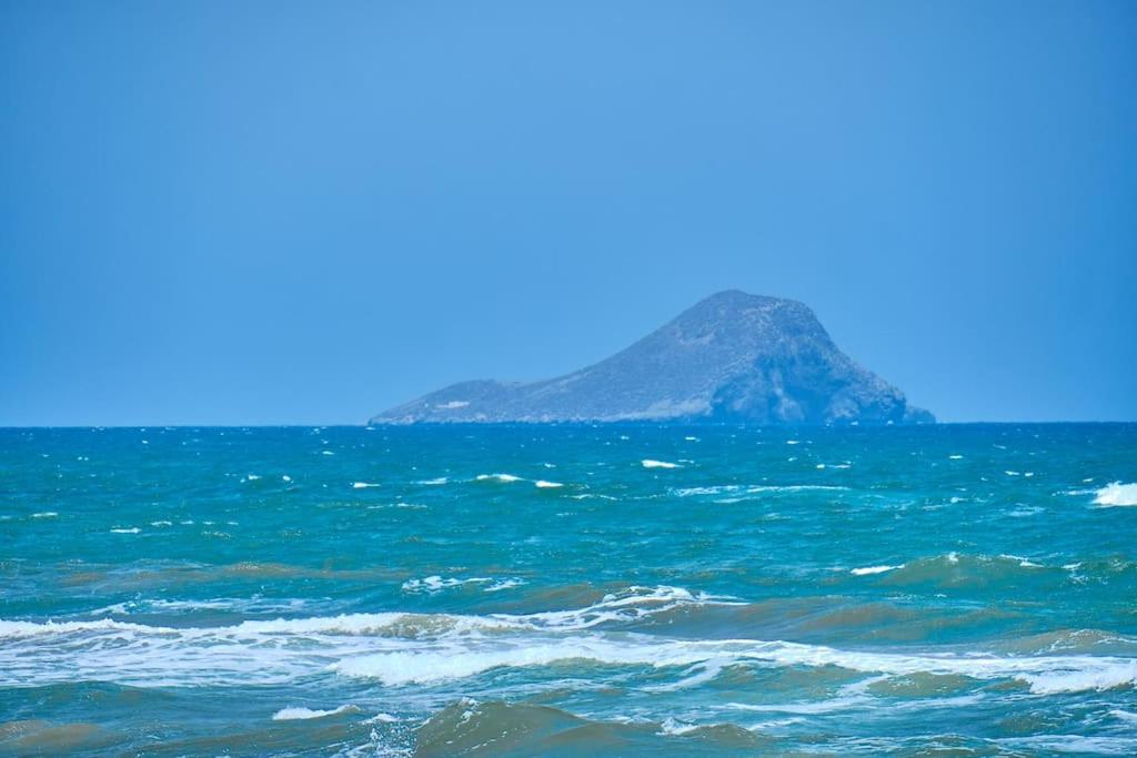 Refugio Costero Con Vista Al Mar Lägenhet La Manga del Mar Menor Exteriör bild